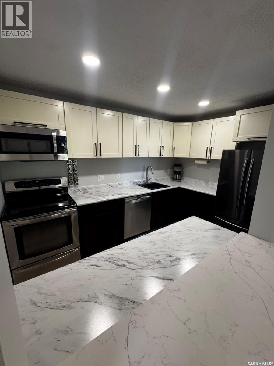 303 365 Kingsmere Boulevard, Saskatoon, Saskatchewan  S7J 4J6 - Photo 9 - SK044846