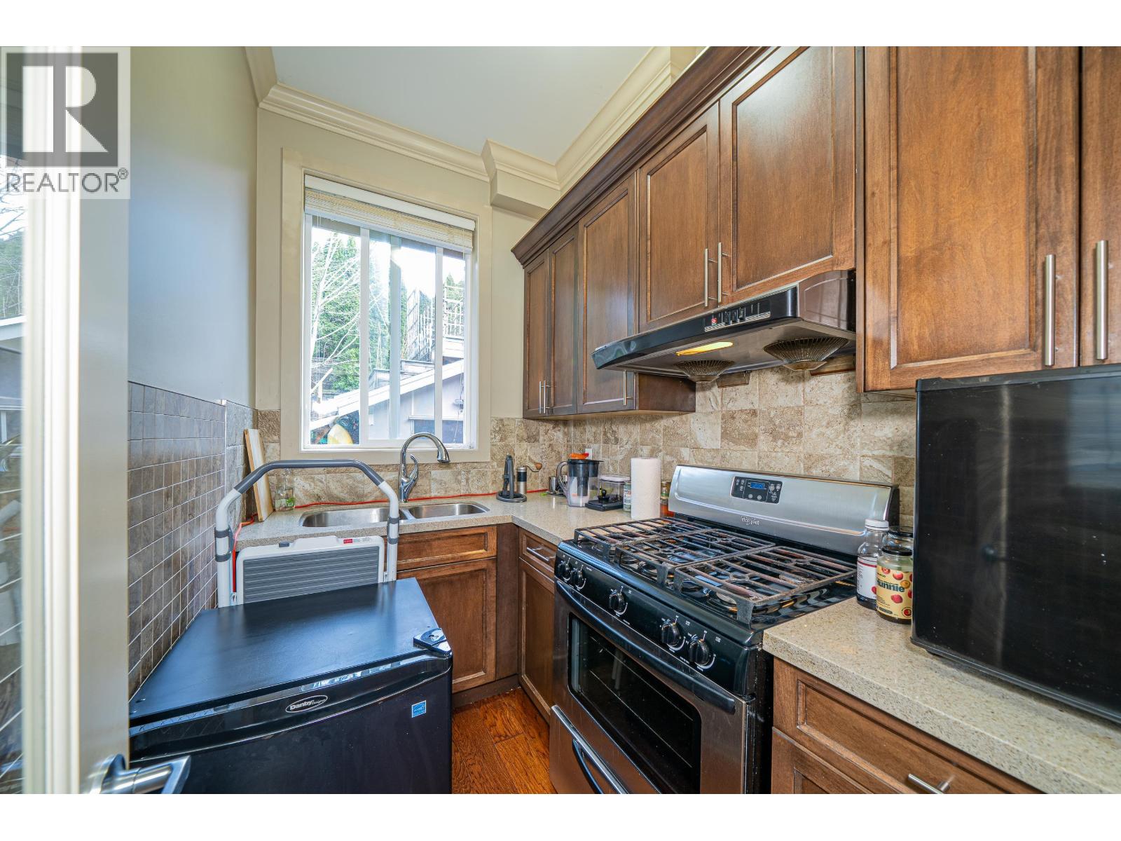 1353 Hames Crescent, Coquitlam, British Columbia  V3E 0G4 - Photo 12 - R3153466