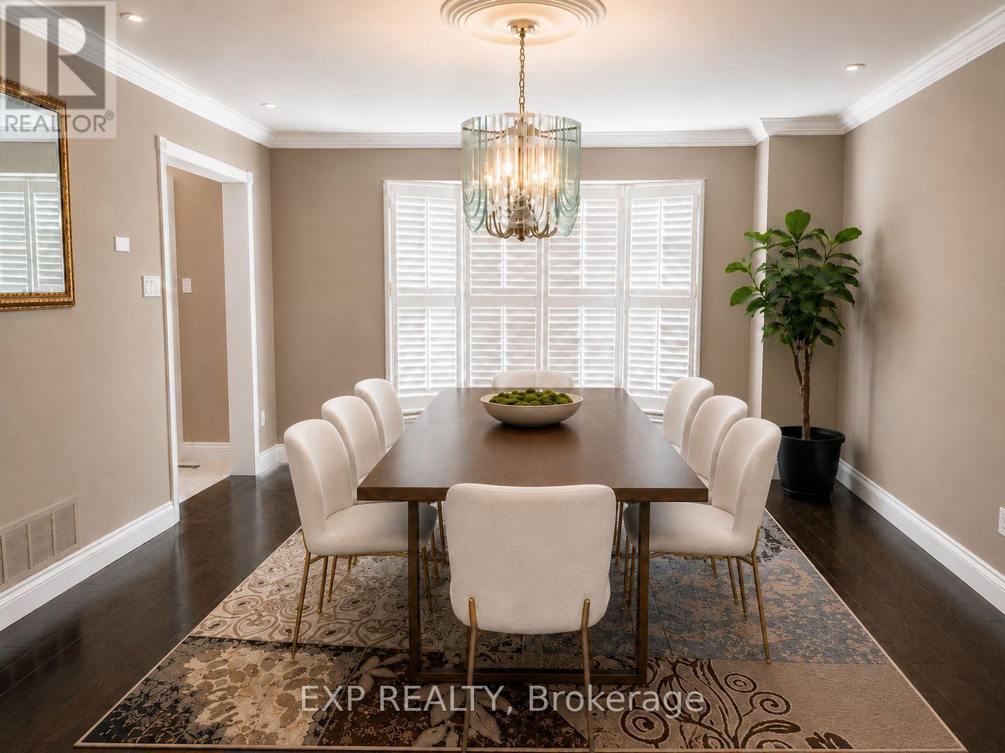 17 Heath Street, Richmond Hill, Ontario  L4B 2B6 - Photo 10 - N13641262