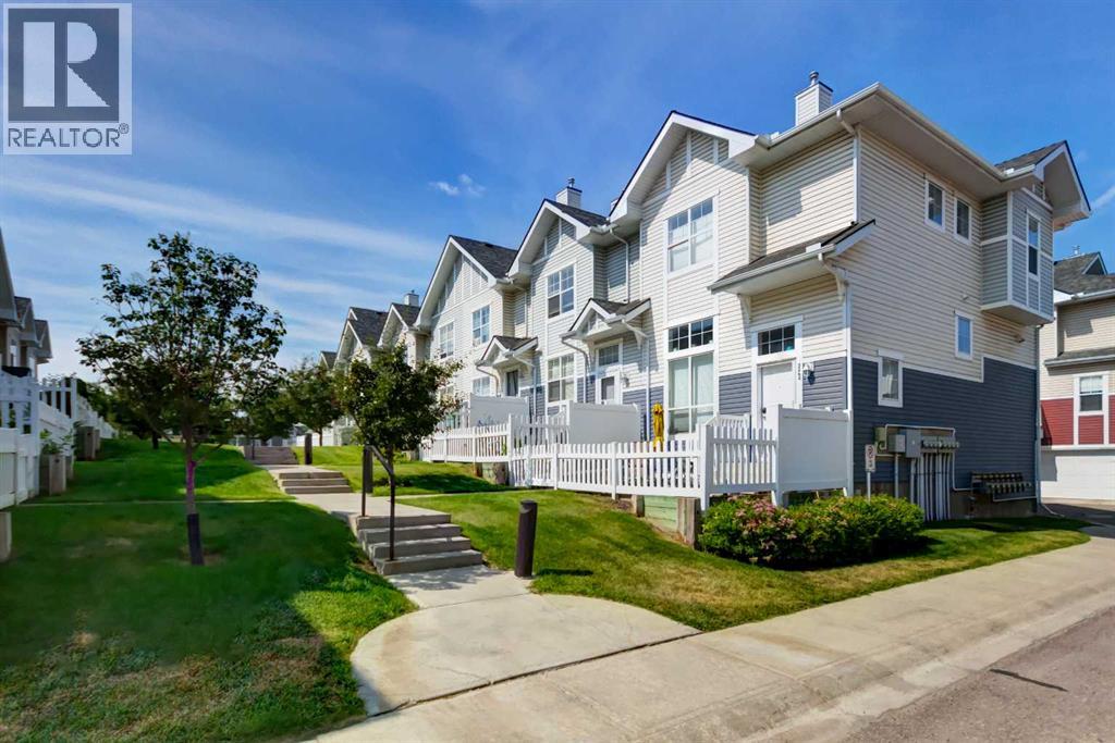 3240 New Brighton Gardens SE, Calgary, Alberta  T2Z 0A3 - Photo 28 - A2335117