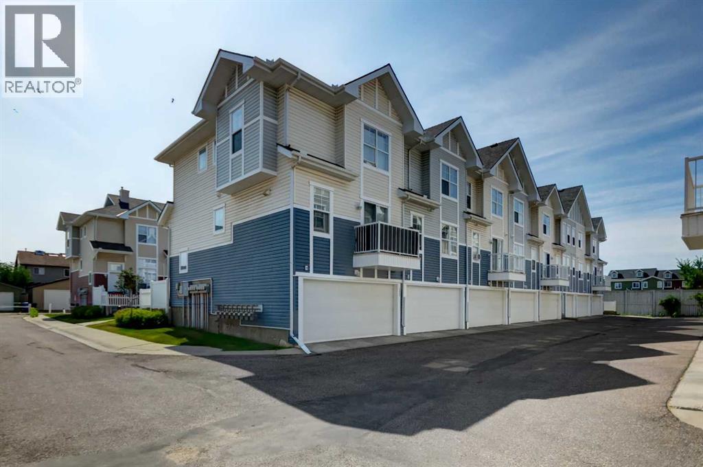3240 New Brighton Gardens SE, Calgary, Alberta  T2Z 0A3 - Photo 29 - A2335117