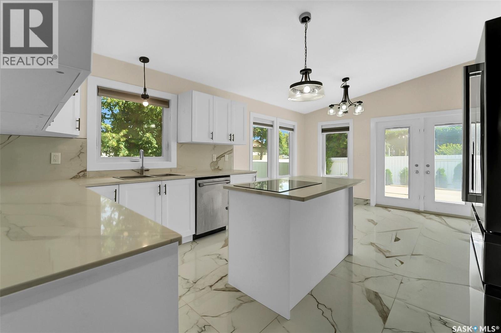 303 Haslam Crescent, Saskatoon, Saskatchewan  S7S 1E4 - Photo 8 - SK044760