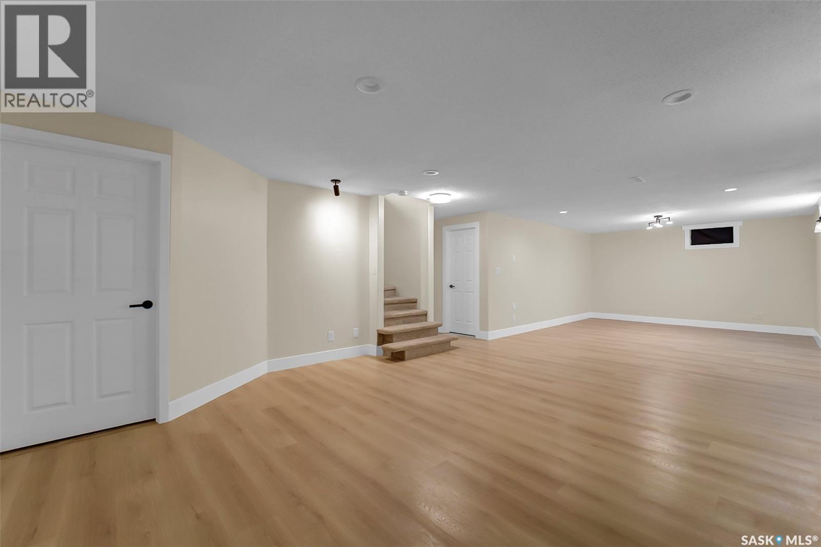 303 Haslam Crescent, Saskatoon, Saskatchewan  S7S 1E4 - Photo 36 - SK044760