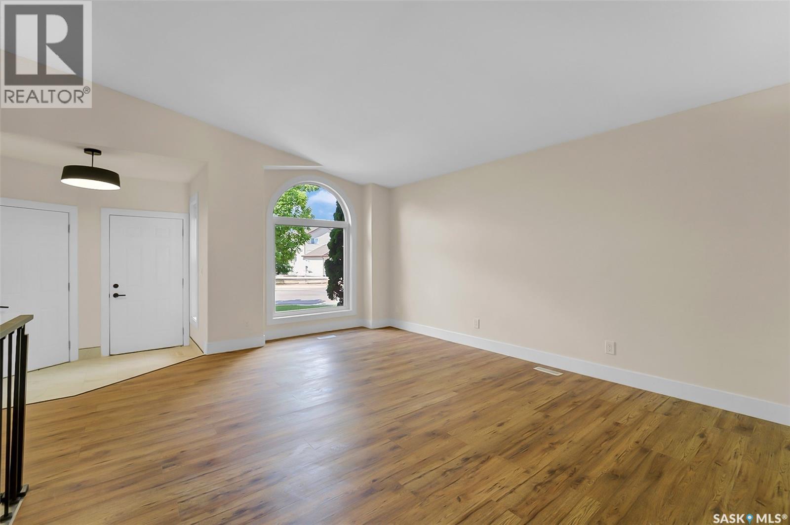 303 Haslam Crescent, Saskatoon, Saskatchewan  S7S 1E4 - Photo 23 - SK044760