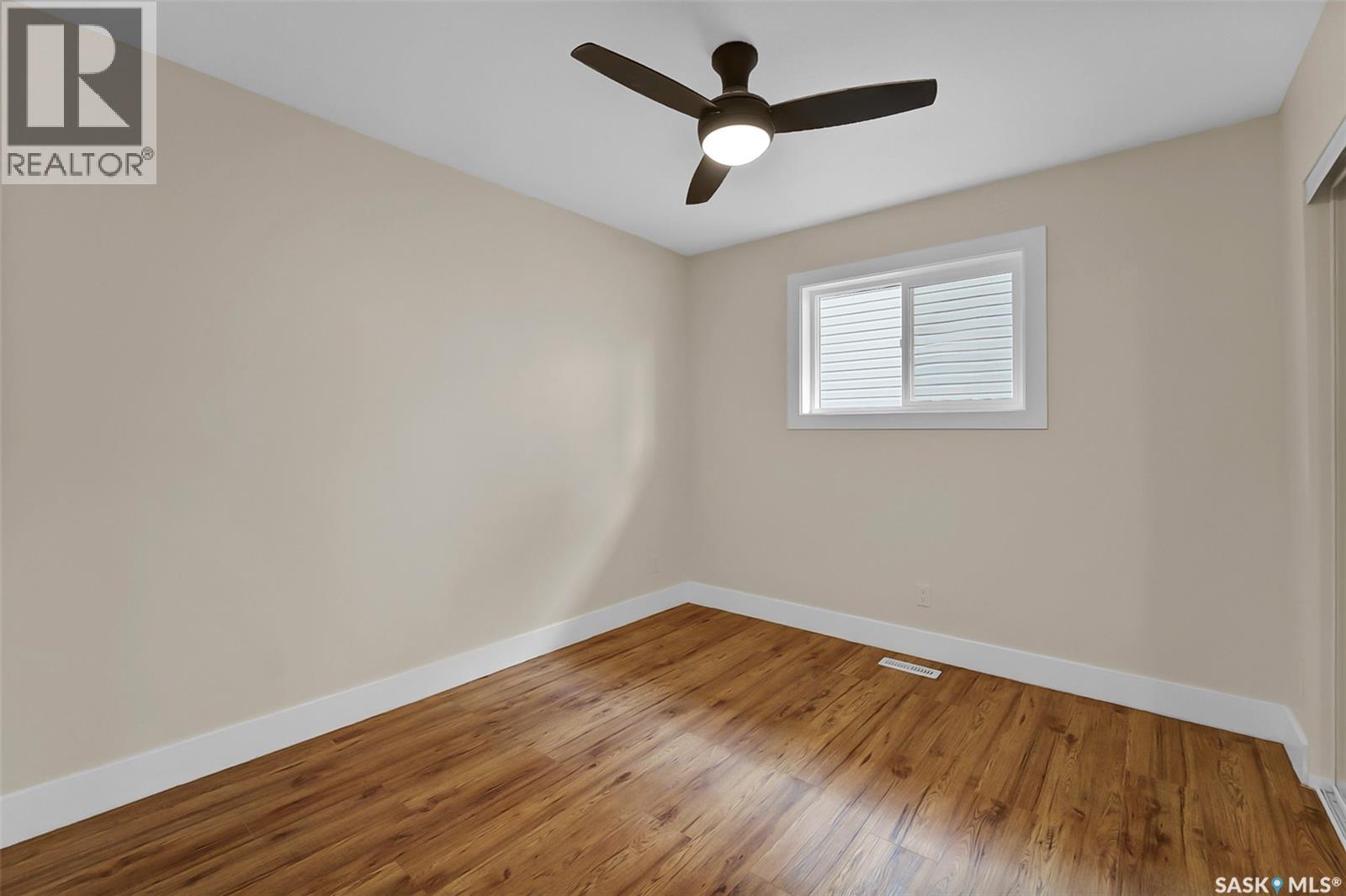 303 Haslam Crescent, Saskatoon, Saskatchewan  S7S 1E4 - Photo 29 - SK044760