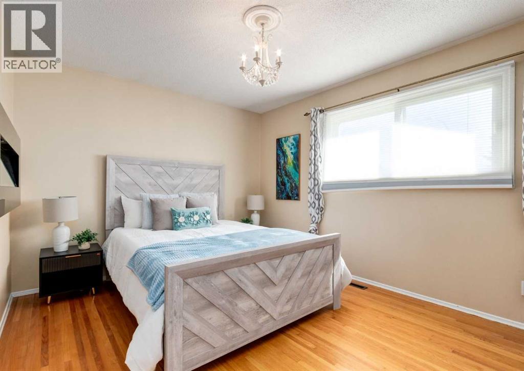 425 Woodland Crescent Se, Calgary, Alberta  T2J 1J7 - Photo 18 - A2326875