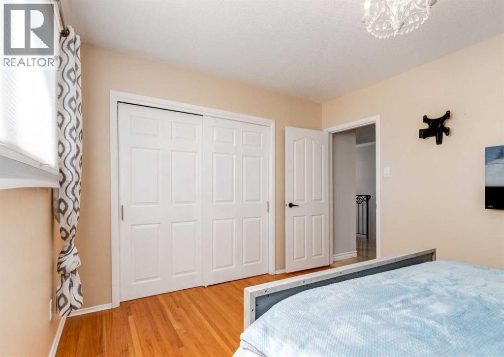 425 Woodland Crescent Se, Calgary, Alberta  T2J 1J7 - Photo 20 - A2326875