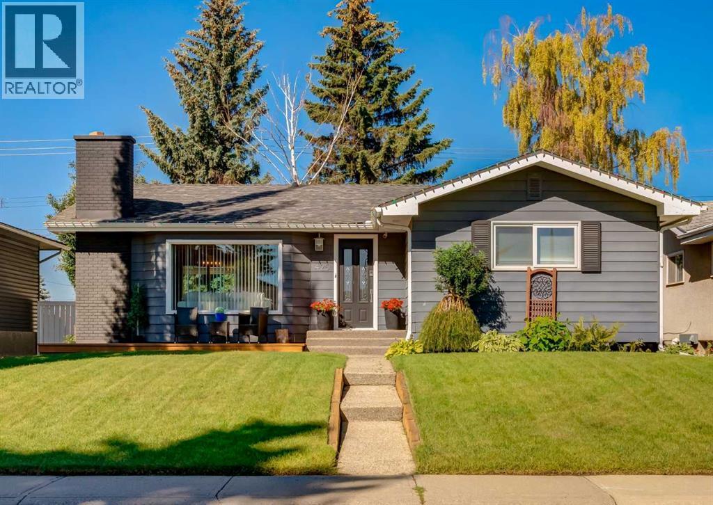 425 Woodland Crescent SE, Calgary, Alberta