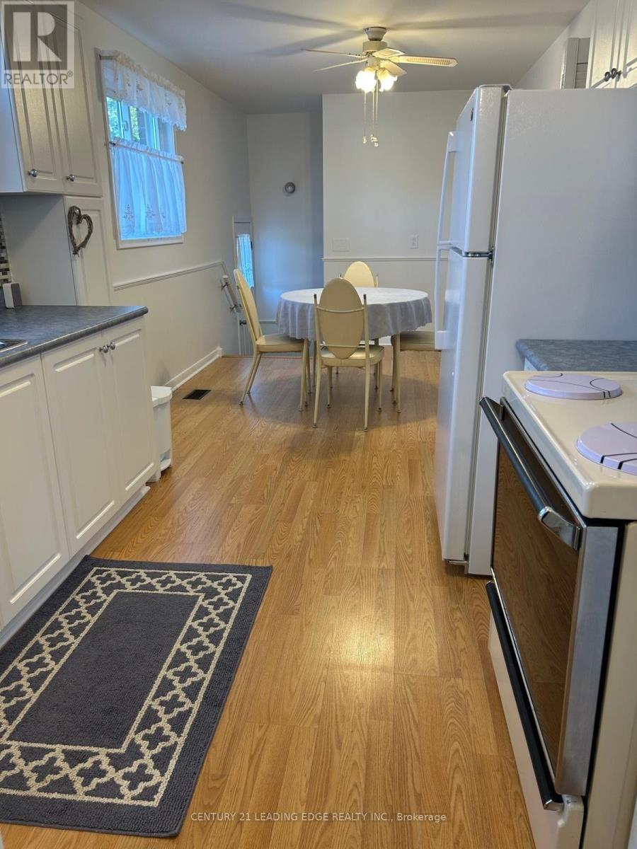 136 Morningside Avenue, Toronto, Ontario  M1E 3C5 - Photo 10 - E13648092