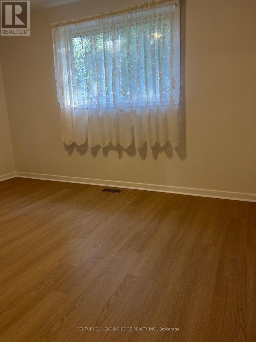 136 Morningside Avenue, Toronto, Ontario  M1E 3C5 - Photo 14 - E13648092
