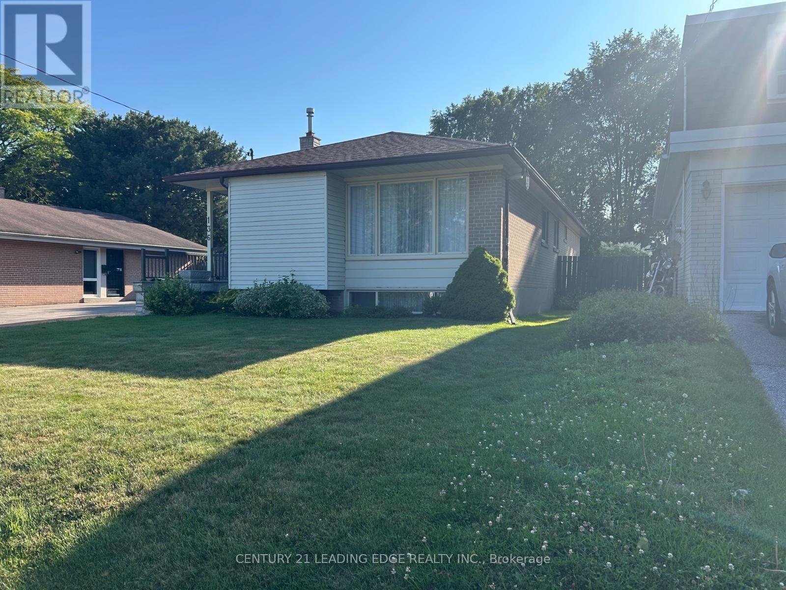 136 Morningside Avenue, Toronto, Ontario  M1E 3C5 - Photo 3 - E13648092