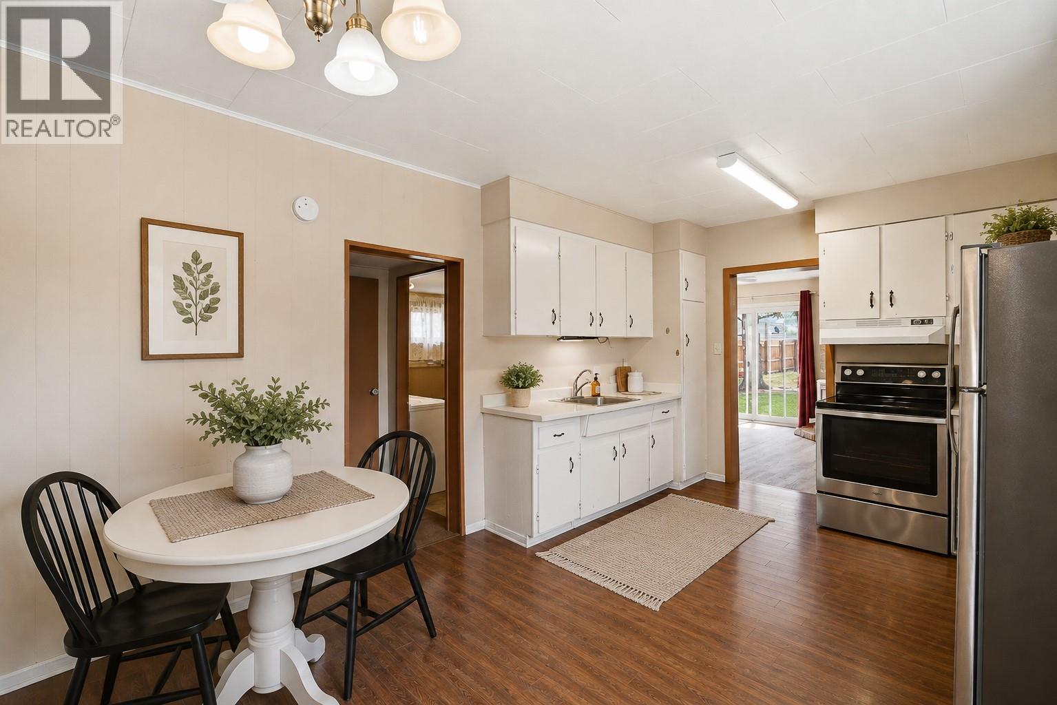 2664 Coutlee Avenue, Merritt, British Columbia  V1K 1A9 - Photo 9 - 10397095