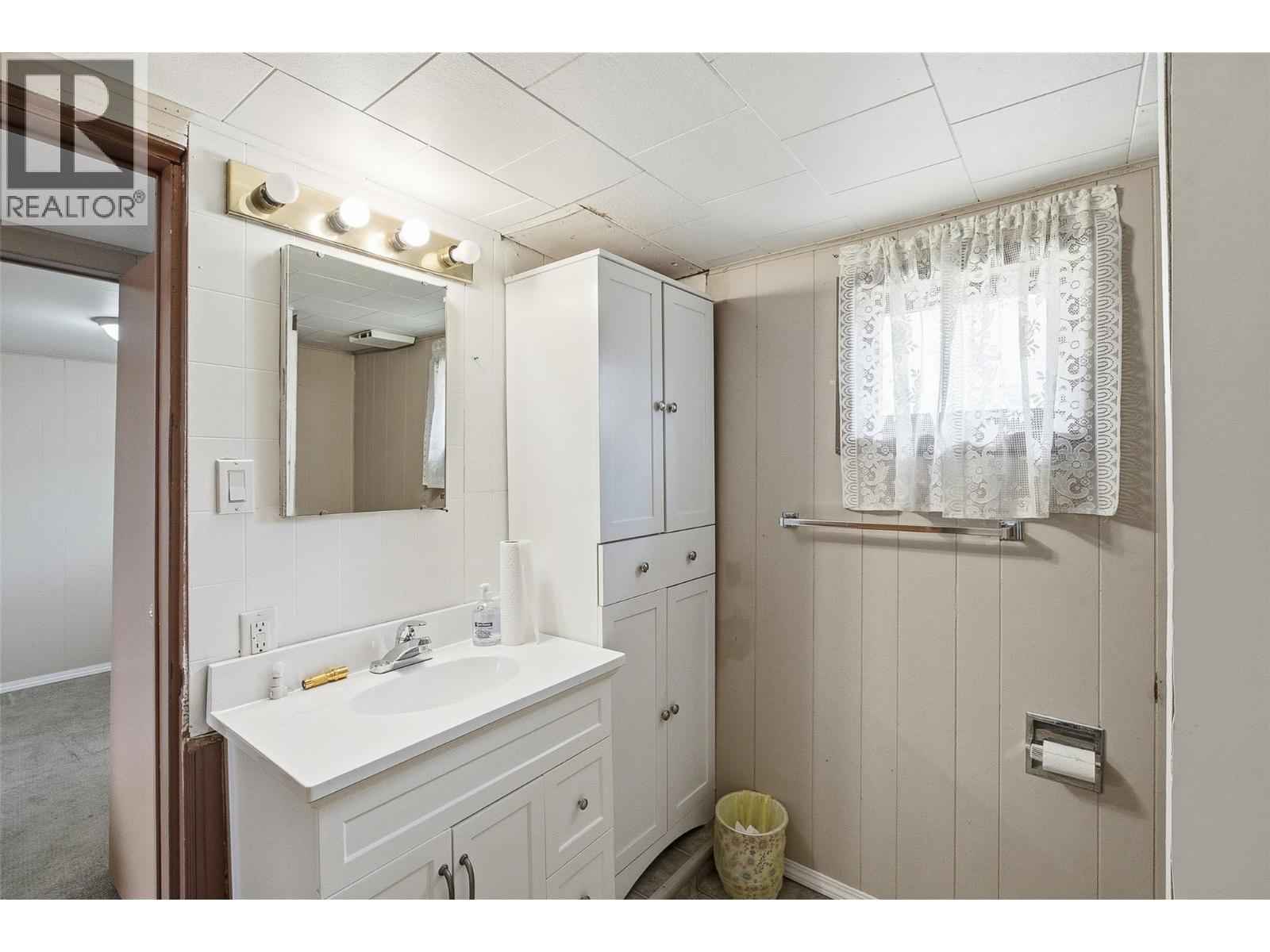 2664 Coutlee Avenue, Merritt, British Columbia  V1K 1A9 - Photo 26 - 10397095