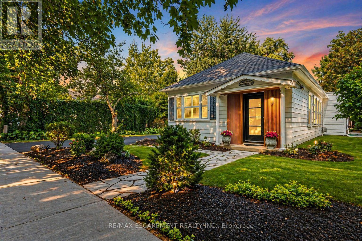 267 Davy Street, Niagara-On-The-Lake, Ontario  L0S 1J0 - Photo 2 - X12839274