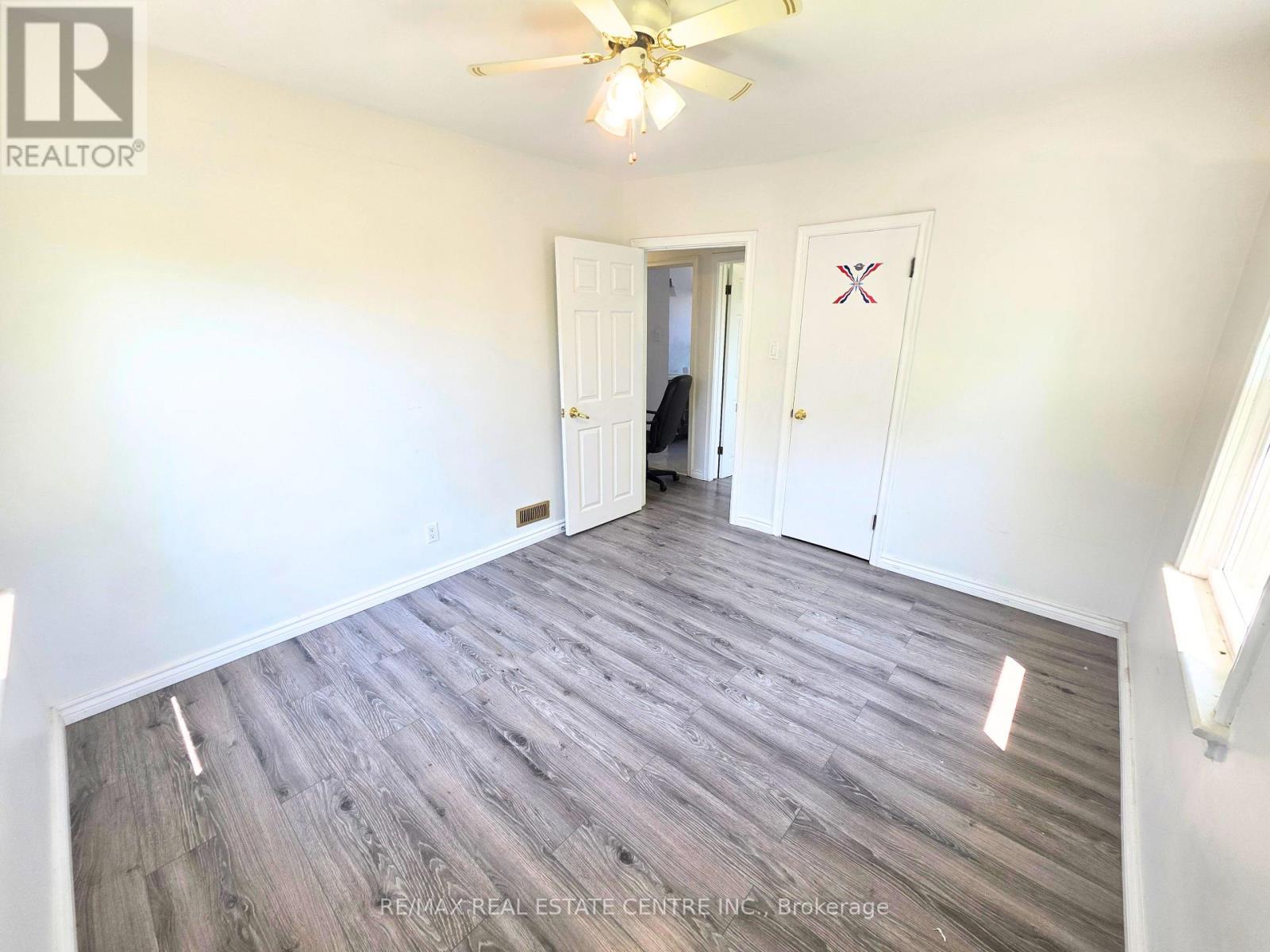 353 East 21st Street, Hamilton, Ontario L8V 2V1 - Photo 17 - X13648108