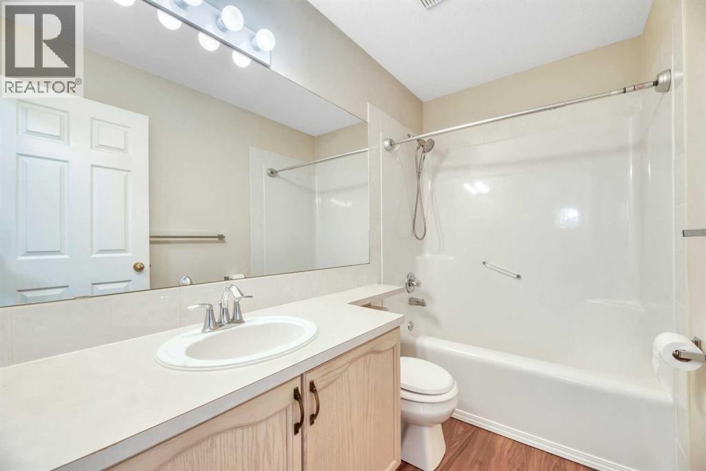 1, 15 Rocky Ridge Gate NW, Calgary, Alberta  T3G 4P6 - Photo 24 - A2321069