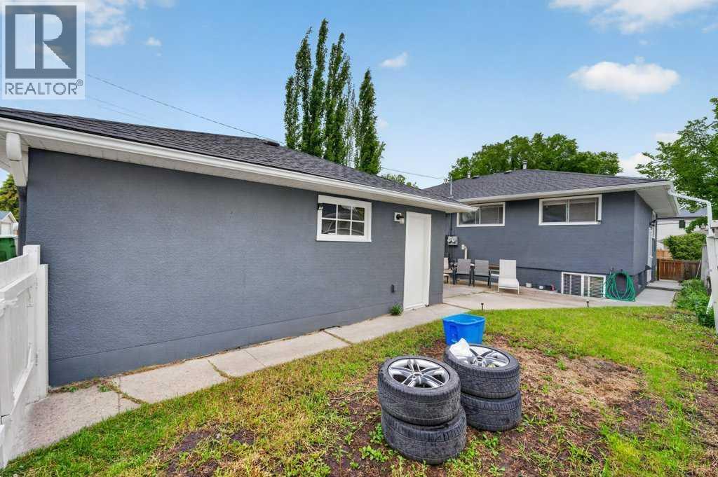 A,b, 319 37 Street SW, Calgary, Alberta  T3C 1R5 - Photo 31 - A2321623