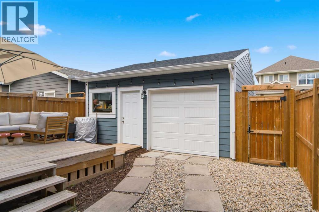 406 Masters Road SE, Calgary, Alberta  T3M 2T4 - Photo 38 - A2328001