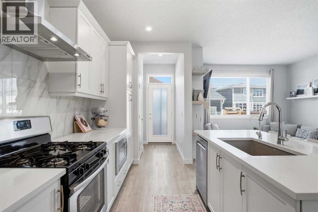 406 Masters Road SE, Calgary, Alberta  T3M 2T4 - Photo 14 - A2328001