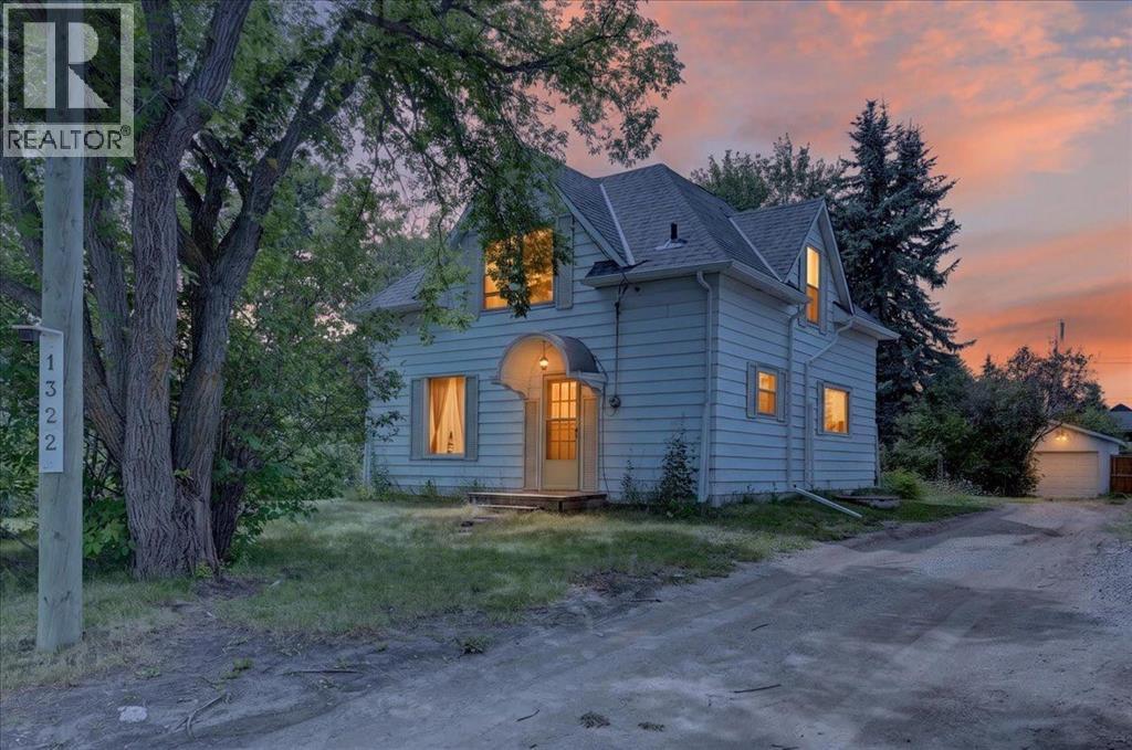 1322 23 Street, Didsbury, Alberta  T0M 0W0 - Photo 1 - A2335097