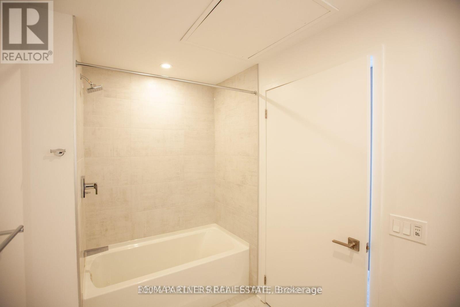 1704 - 15 Holmes Avenue, Toronto, Ontario M2N 0L4 - Photo 10 - C13561236