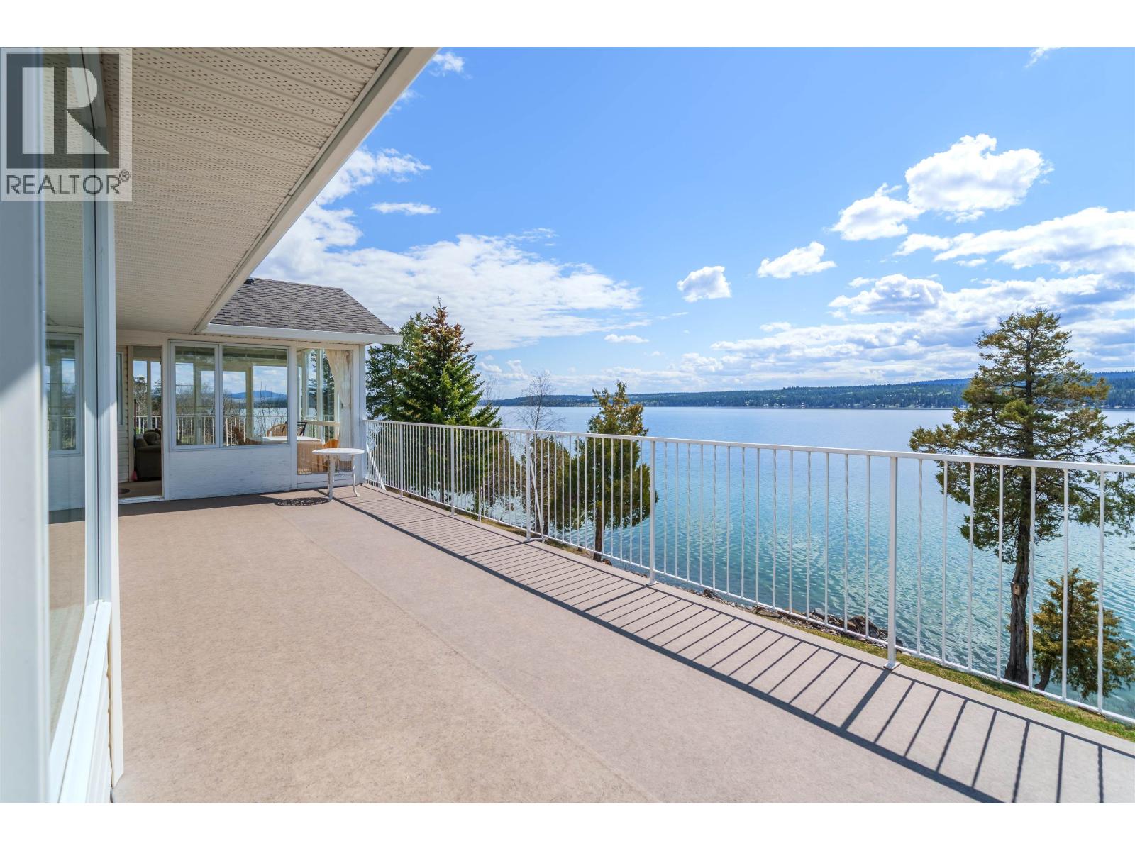 3895 Lake Crest Road, Lac La Hache, British Columbia  V0K 1T0 - Photo 17 - R3118509