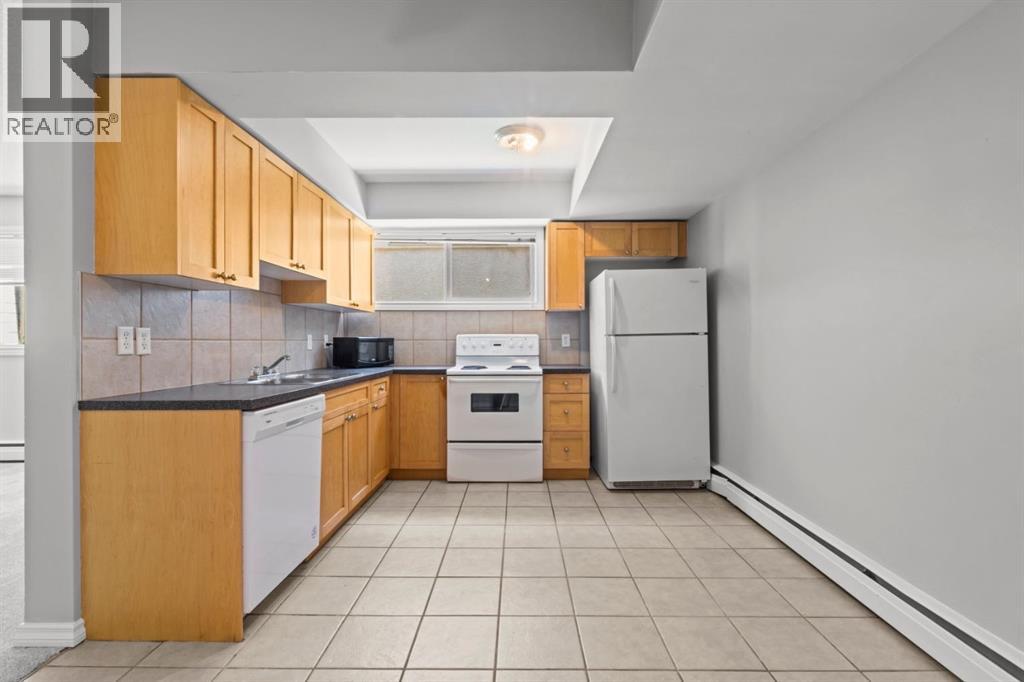126, 56 Hamlet Road SW, Calgary, Alberta  T2V 3C8 - Photo 6 - A2320120