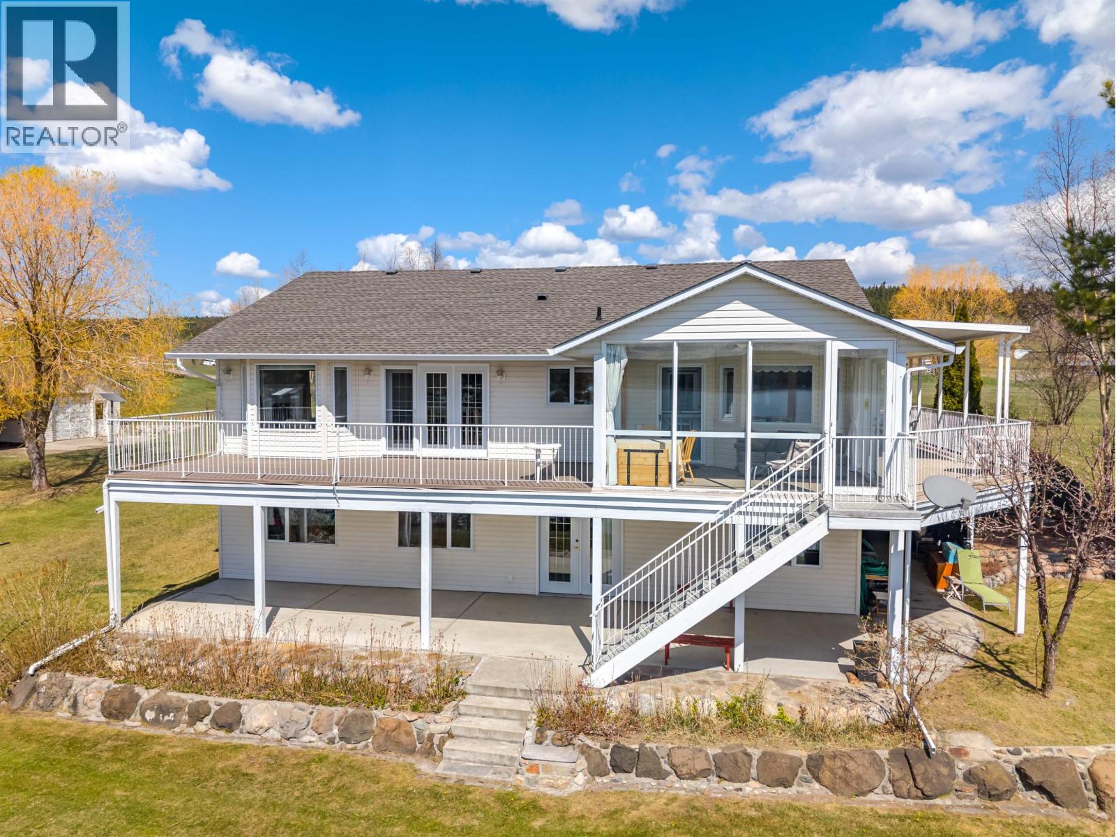 3895 Lake Crest Road, Lac La Hache, British Columbia  V0K 1T0 - Photo 32 - R3118509