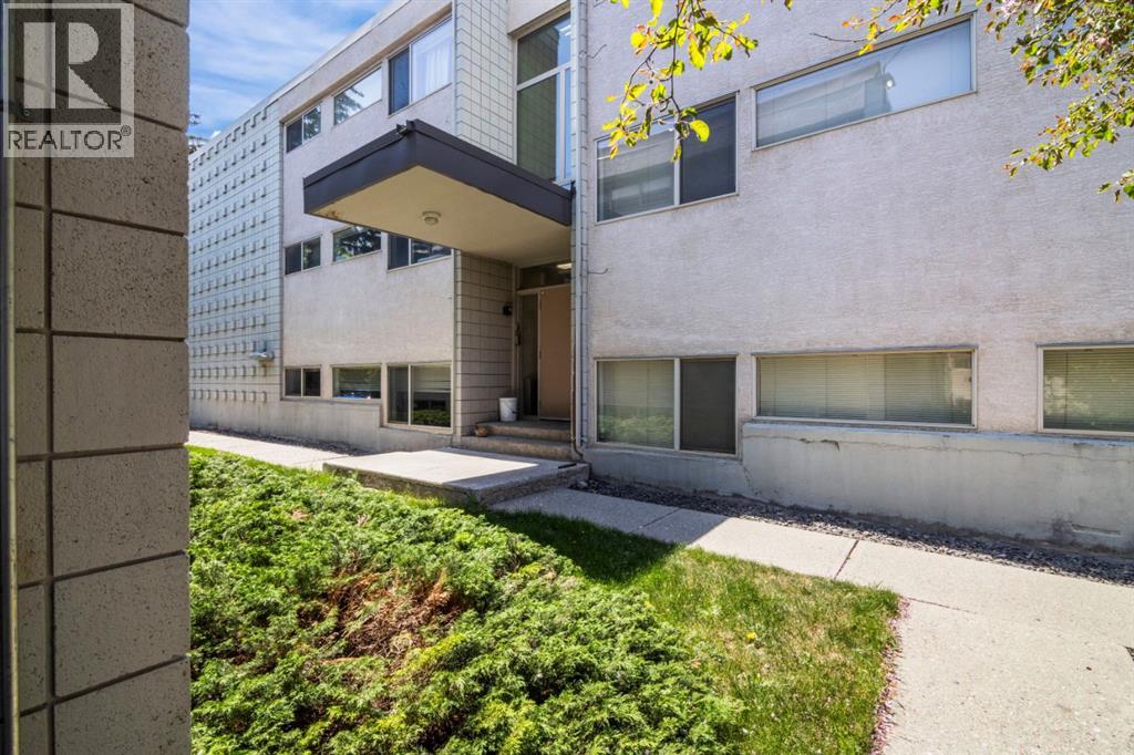 126, 56 Hamlet Road SW, Calgary, Alberta