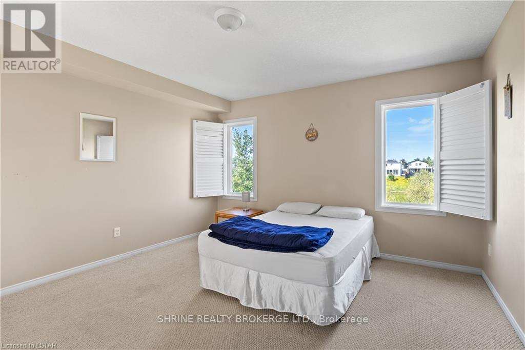 Upper - 1841 Foxwood Avenue, London North (North S), Ontario  N6G 0C4 - Photo 13 - X13648172