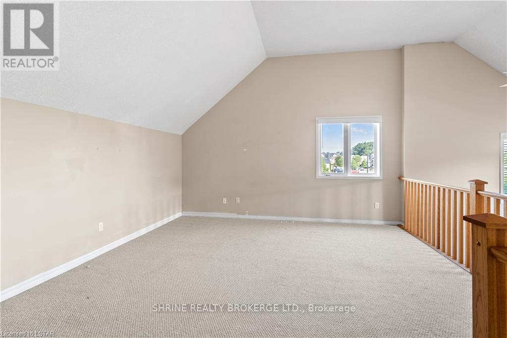 Upper - 1841 Foxwood Avenue, London North (North S), Ontario  N6G 0C4 - Photo 19 - X13648172