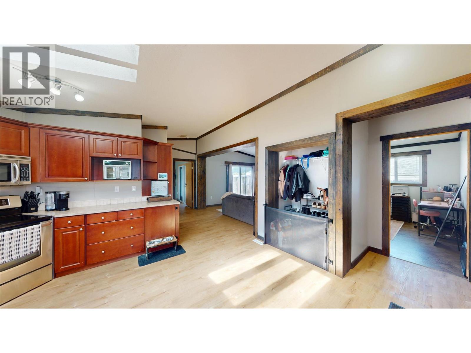 100 Industrial Road 1 Unit# 101, Sparwood, British Columbia  V0B 2G1 - Photo 6 - 10388866