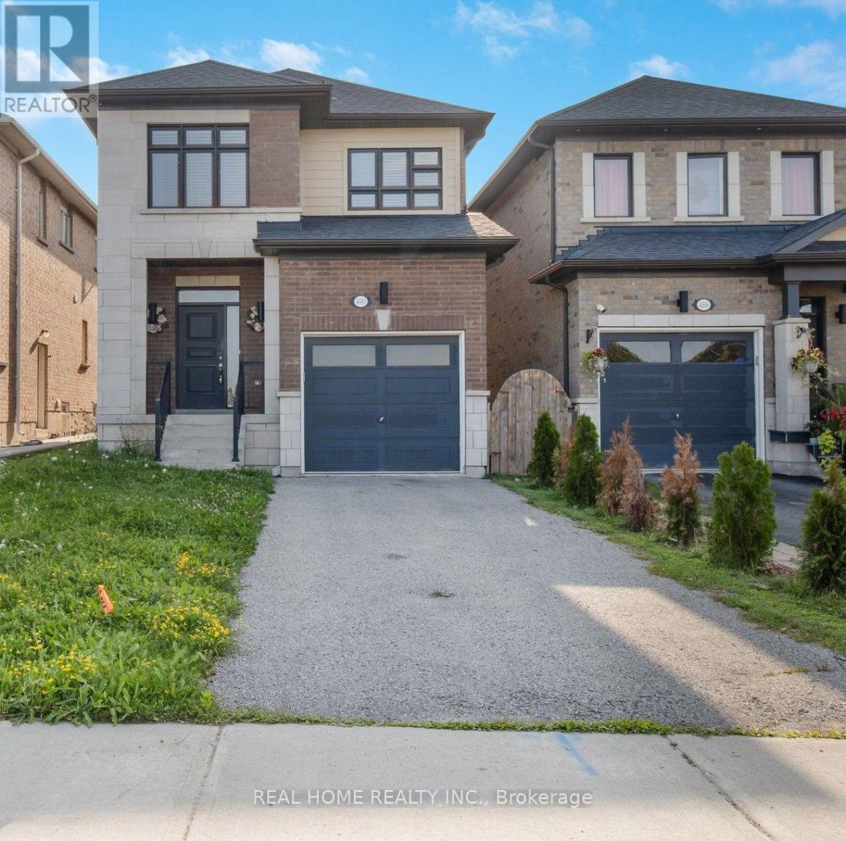 490 RITA'S AVENUE, Newmarket, Ontario