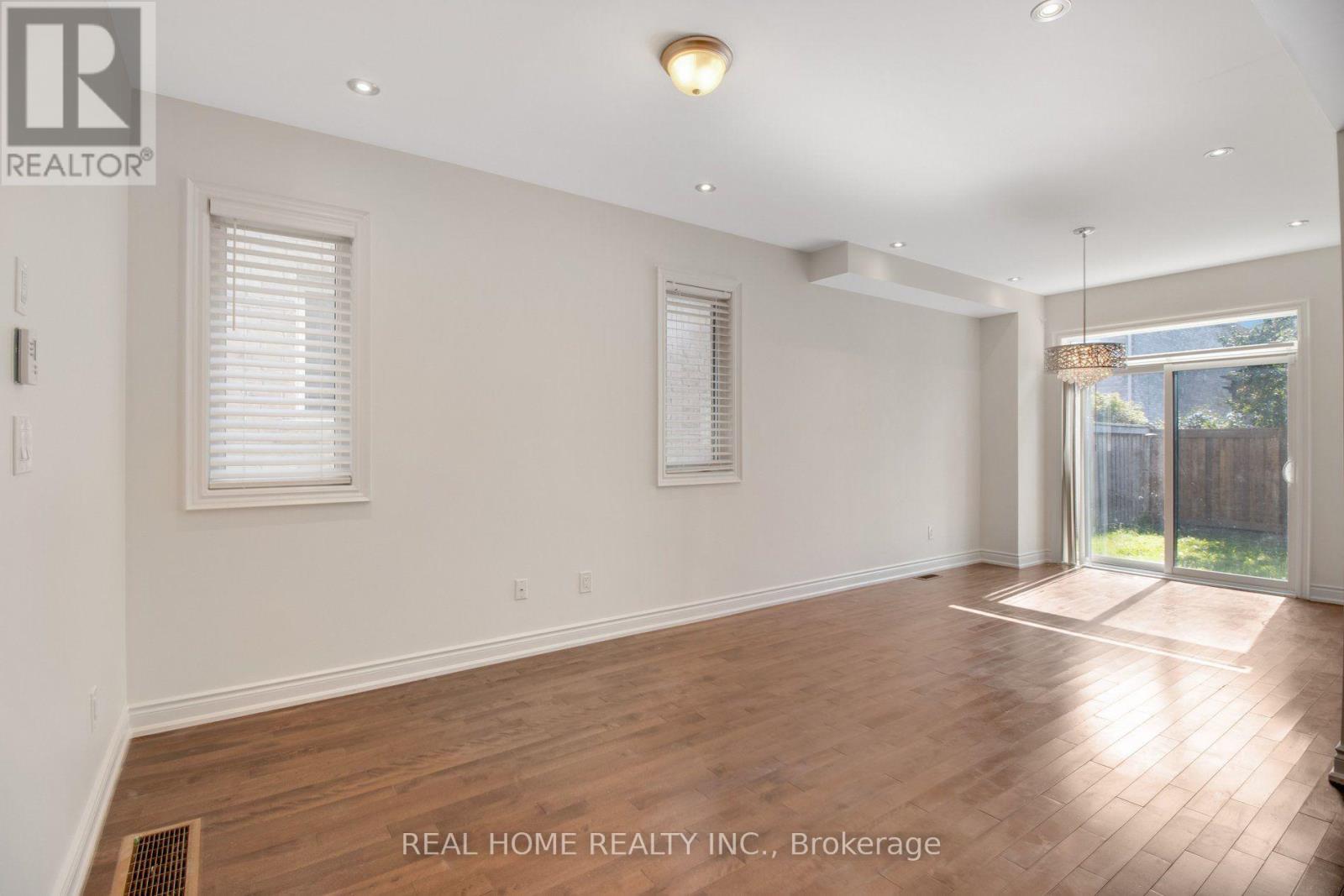 490 Rita's Avenue, Newmarket, Ontario  L3X 2M8 - Photo 24 - N13648066