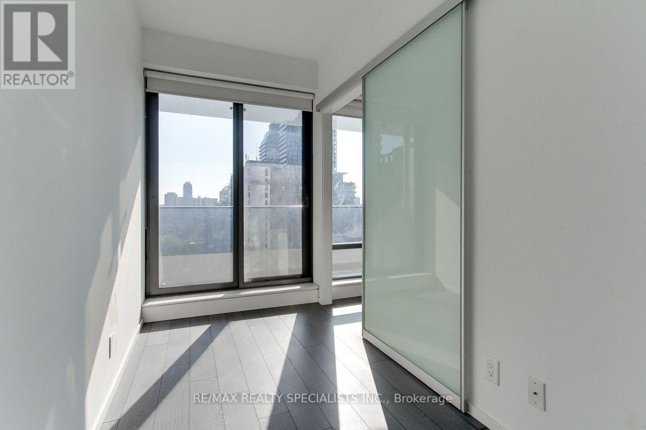 1511 - 5 St Joseph Street, Toronto, Ontario  M4Y 0B6 - Photo 19 - C13648166