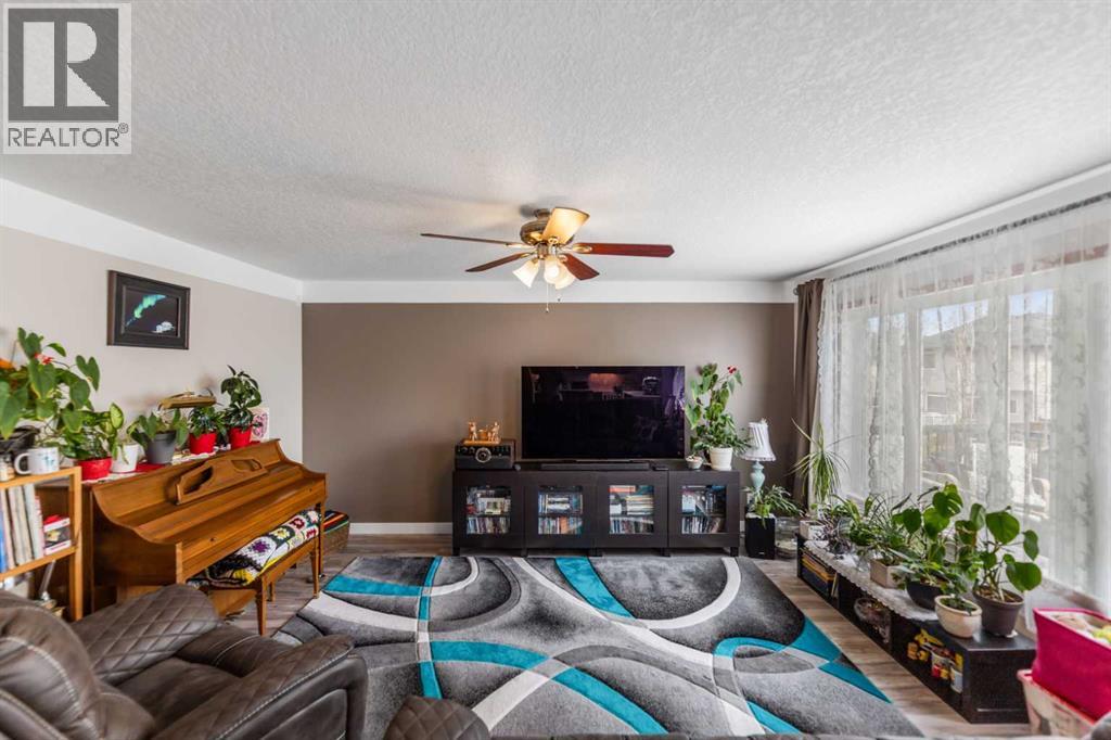 123 Hawkmere View, Chestermere, Alberta  T1X 1T7 - Photo 14 - A2315347