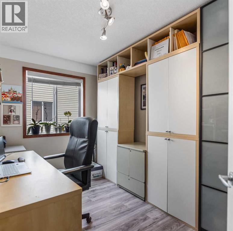 123 Hawkmere View, Chestermere, Alberta  T1X 1T7 - Photo 11 - A2315347