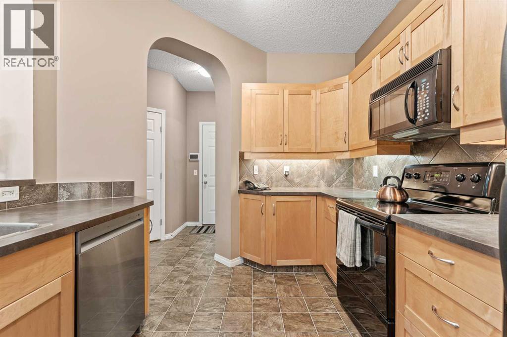 52 Copperfield Close SE, Calgary, Alberta  T2Z 4L2 - Photo 8 - A2334449