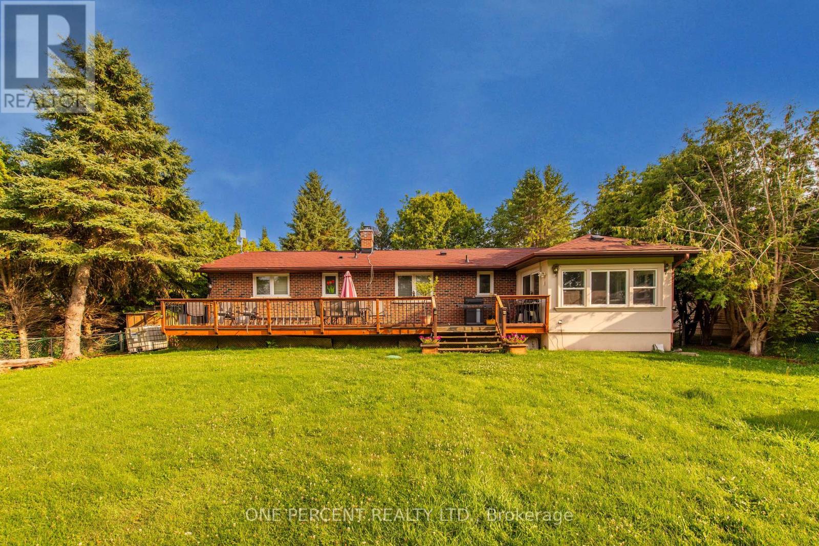 8 Cardwell Court, Adjala-Tosorontio, Ontario  L0G 1W0 - Photo 36 - N13586584