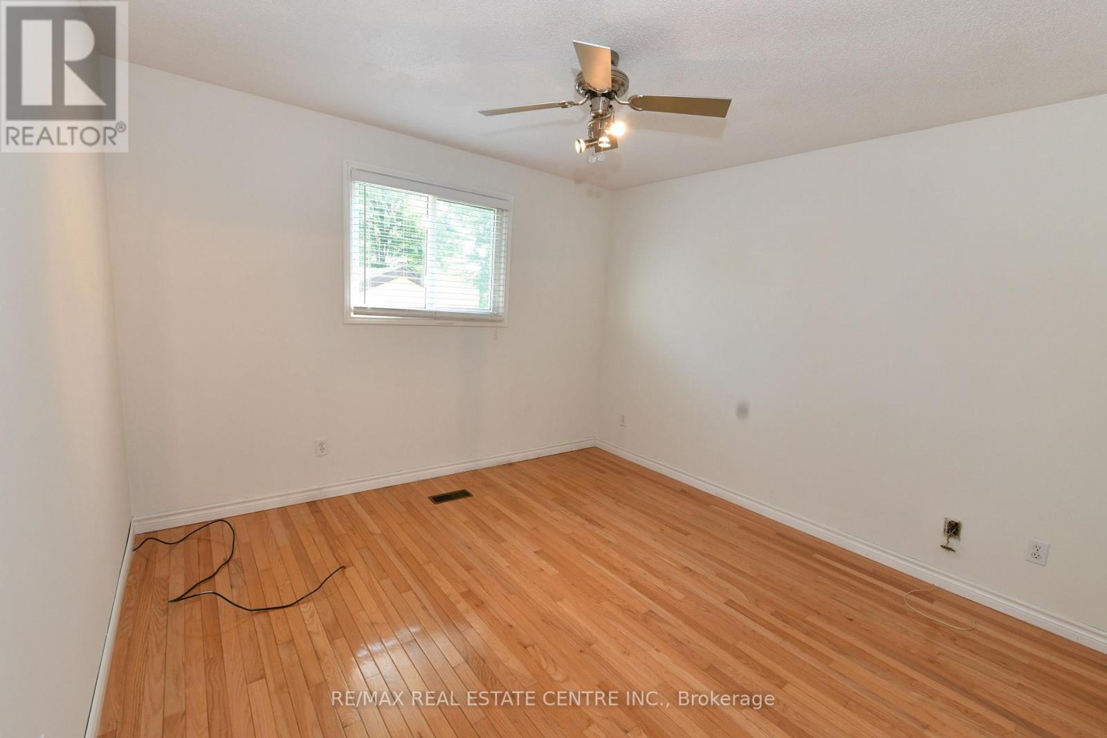 82 Elmwood Avenue, Cambridge, Ontario  N1R 4Y4 - Photo 11 - X13648130