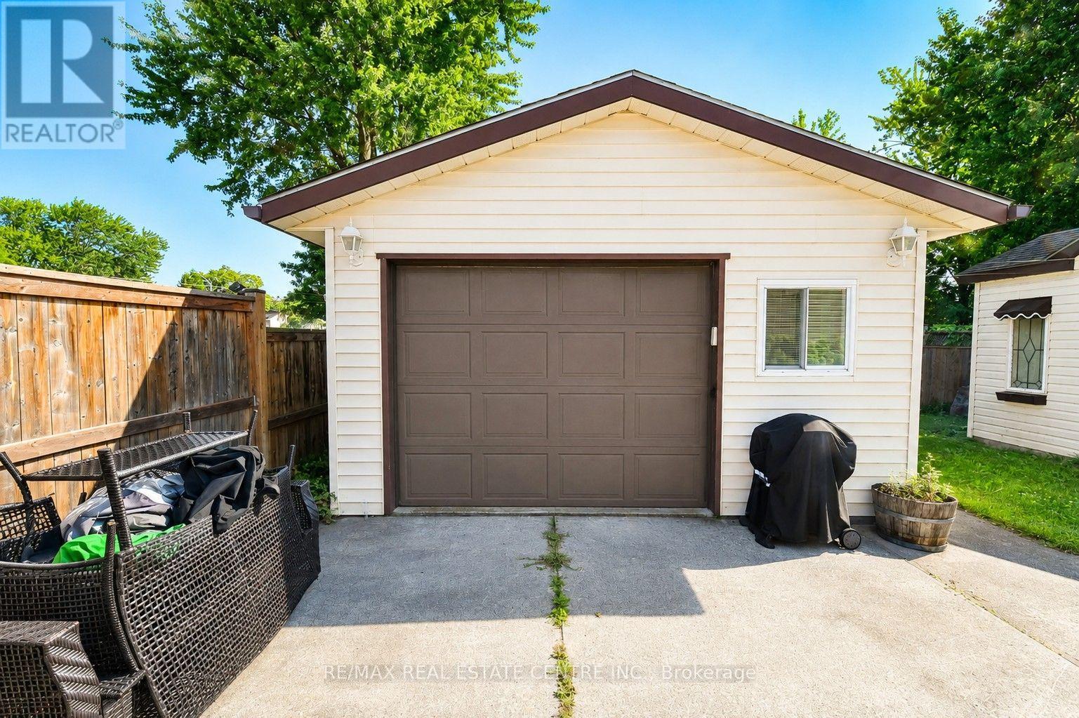 82 Elmwood Avenue, Cambridge, Ontario  N1R 4Y4 - Photo 22 - X13648130
