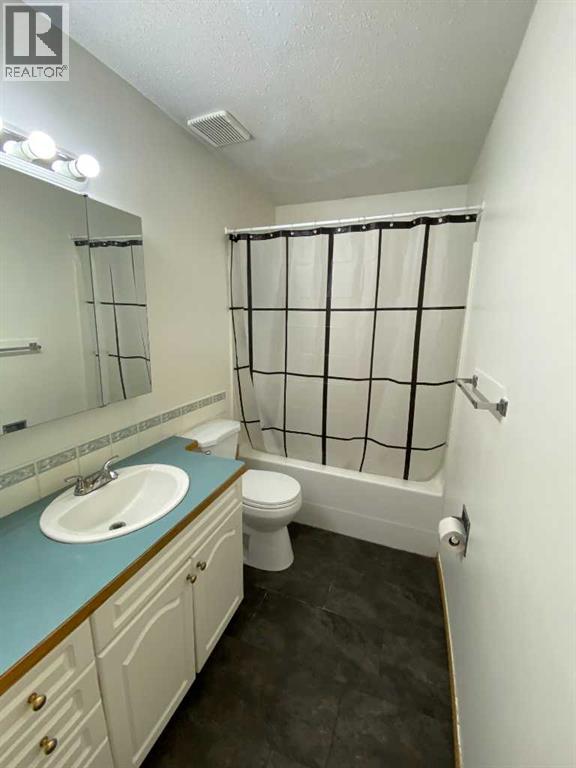 52 Upland Drive W, Brooks, Alberta  T1R 0P5 - Photo 8 - A2319686