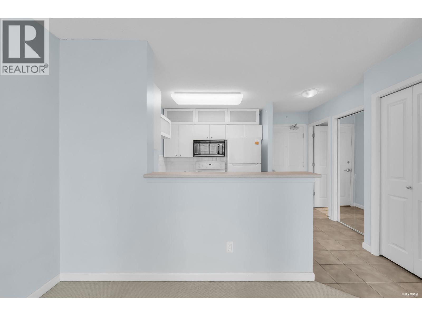 802 6611 Outhoaks Court, Burnaby, British Columbia  V5E 4L5 - Photo 13 - R3153611