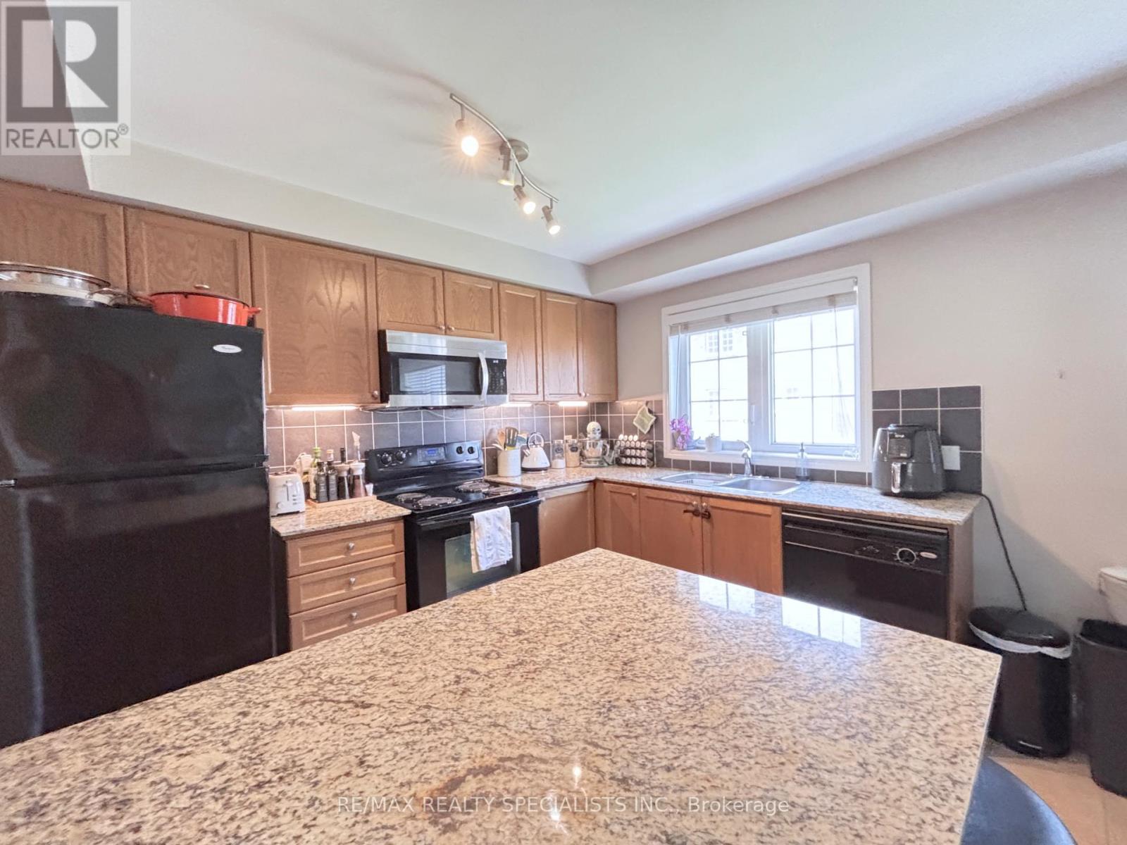 53 - 470 Beach Boulevard, Hamilton, Ontario  L8H 6X2 - Photo 6 - X13638544