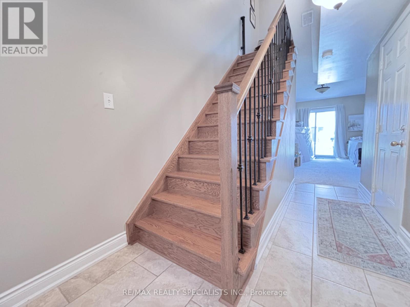 53 - 470 Beach Boulevard, Hamilton, Ontario  L8H 6X2 - Photo 4 - X13638544