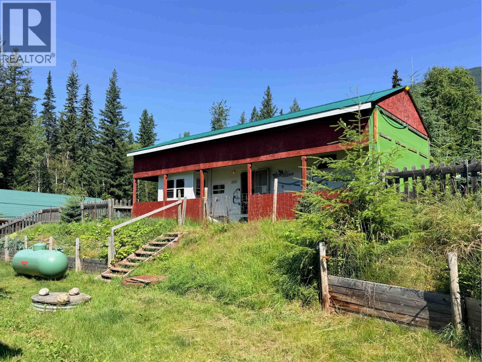 7900 Read Road, Dunster, British Columbia  V0J 1J0 - Photo 14 - R3153558