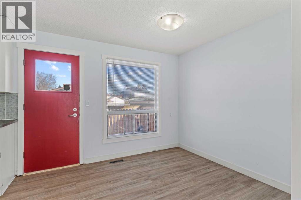 187 Falwood Way NE, Calgary, Alberta  T3J 1A9 - Photo 9 - A2323376