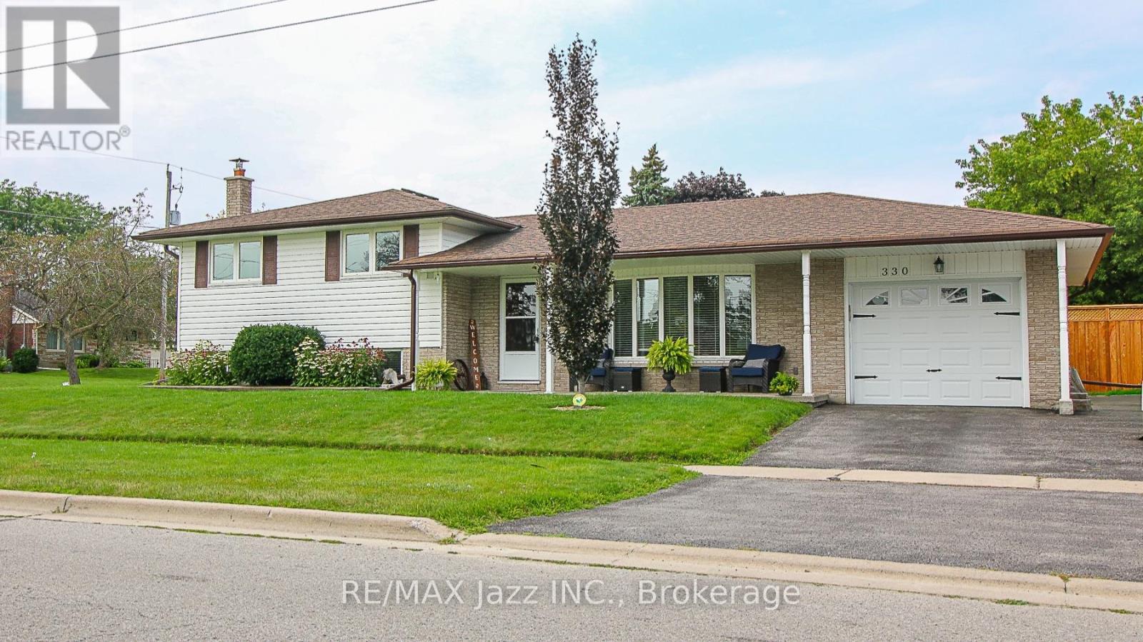 330 Nipigon Street, Oshawa, Ontario  L1J 4N9 - Photo 24 - E13581012
