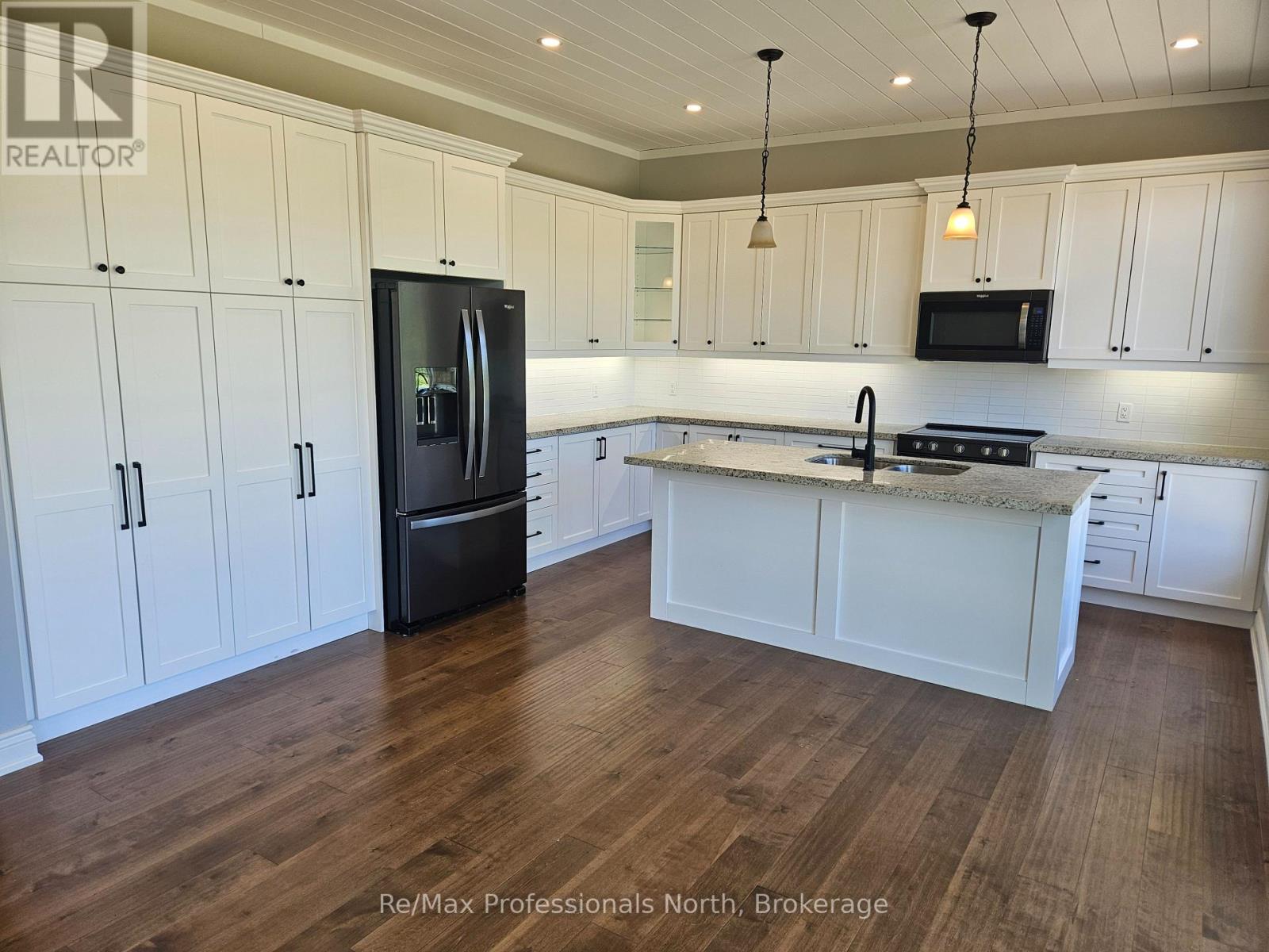 41 Rosy Beach Court, Ramara, Ontario  L0K 2B0 - Photo 6 - S13648208