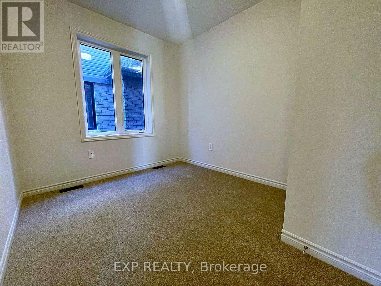 83 Rackham Lane, Clarington, Ontario  L1E 0M1 - Photo 10 - E13648192